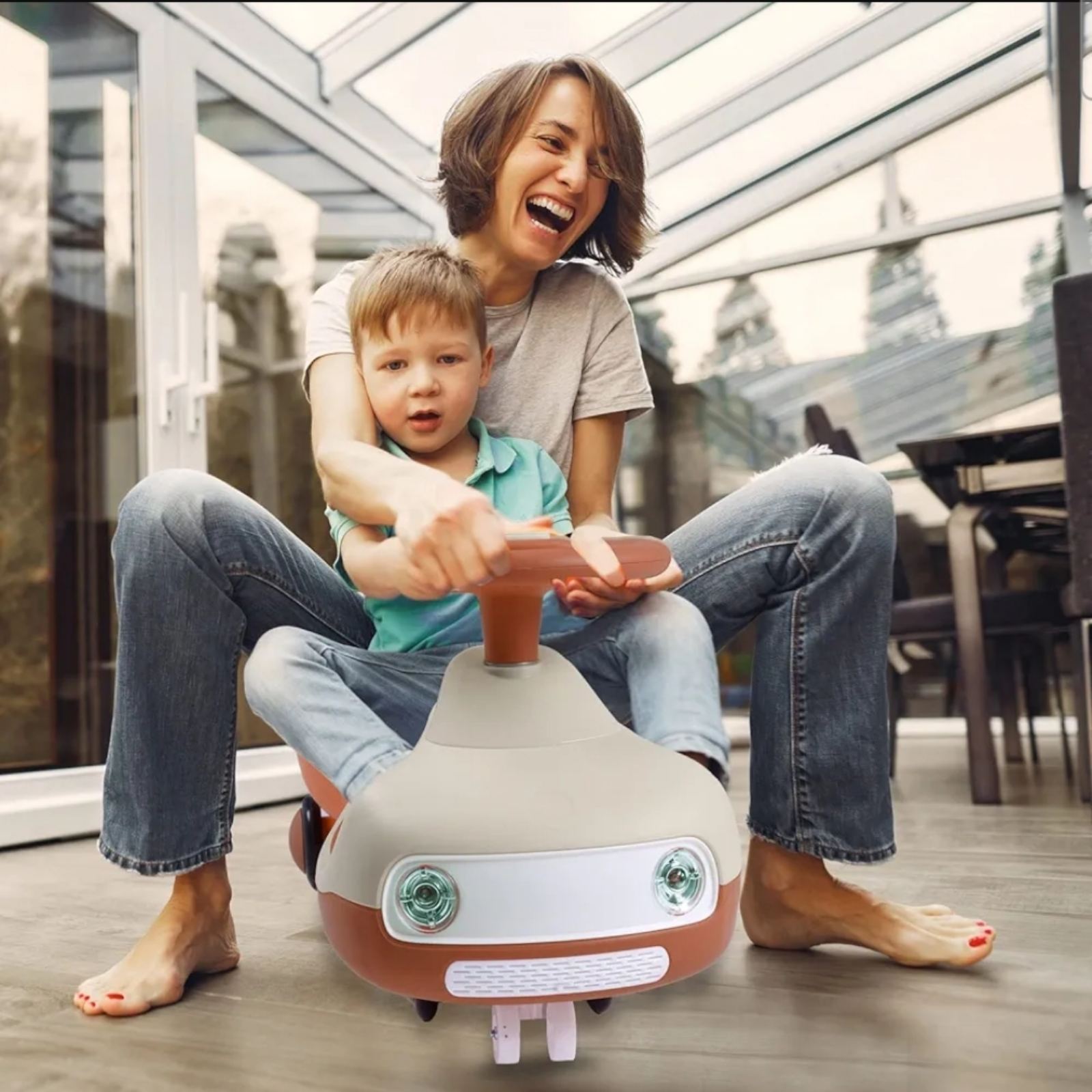 DualDrive Voiture Enfant 2-en-1 – Véhicule manuel et électrique avec poignée et roulettes
