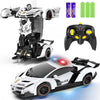 Voiture-robot transformable télécommandée | Voiture de police RC avec transformation à un bouton, lumière clignotante et rotation à 360° pour enfants King of Toys