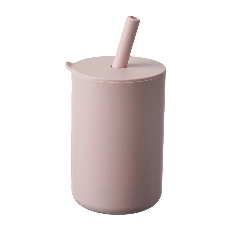 Tasse à paille pour bébé de 150ml Tasse à boire pour enfant de 5oz Tasse d'apprentissage en silicone pour bébé et enfant Tasse d'alimentation portable et pratique