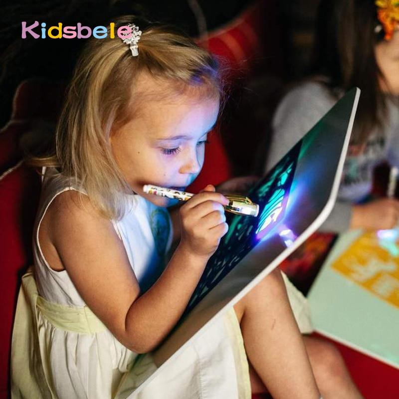GlowSketch Tableau Magique – Ardoise lumineuse pour la créativité des enfants