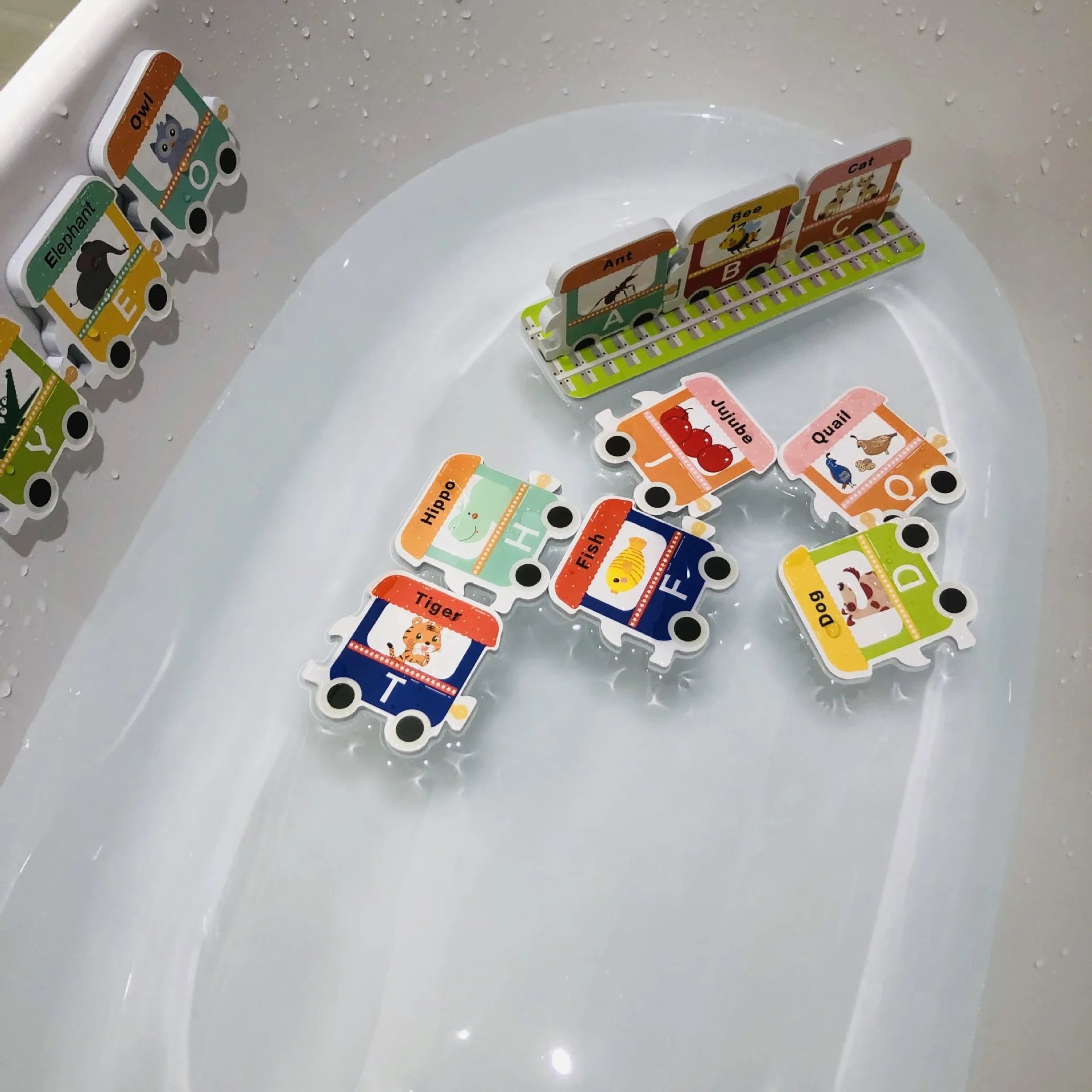 Jouet de Bain Véhicules en Mousse EVA – Jouet Éducatif à Ventouse pour Bain Enfant & Bébé