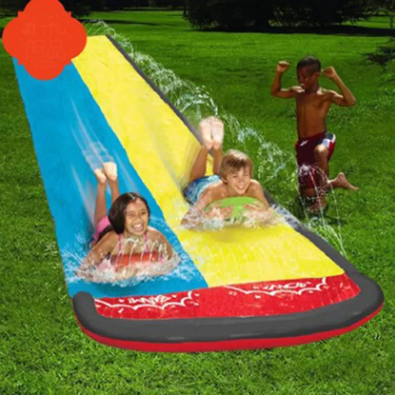 Toboggan Aquatique Gonflable – Piste de Glisse avec Jet d’Eau pour Piscine et Jardin, Jouet d’Été Enfant